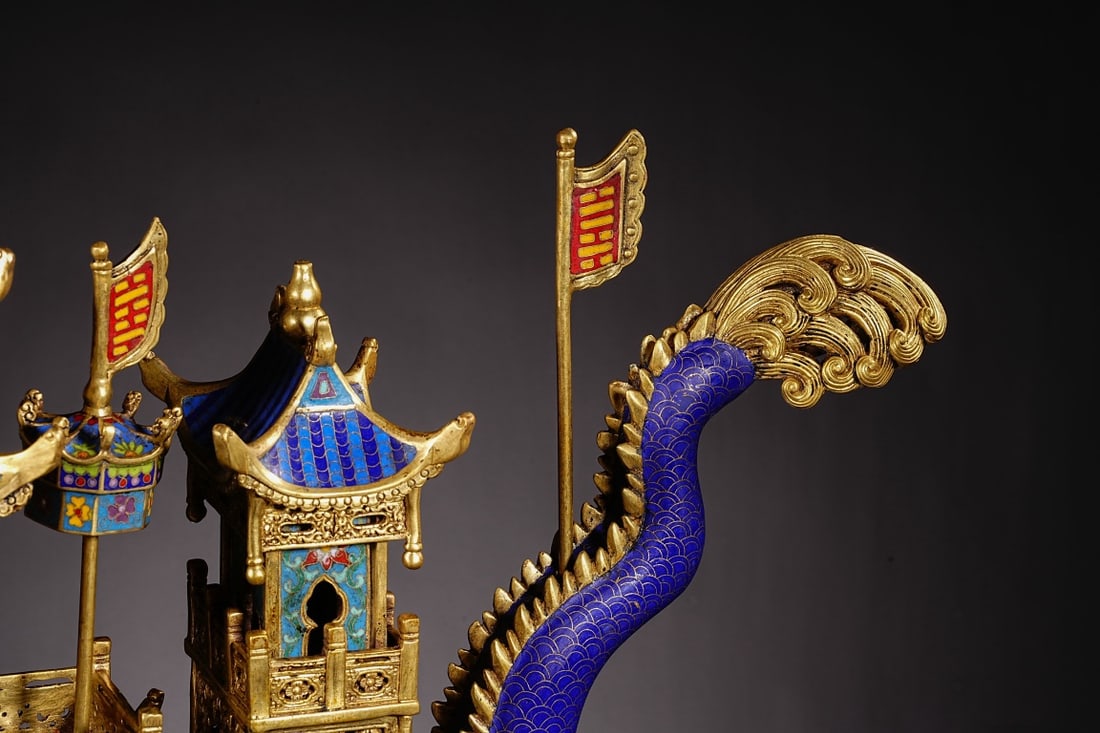 An Exquisite Cloisonne Lotus Pattern Ornament - 4