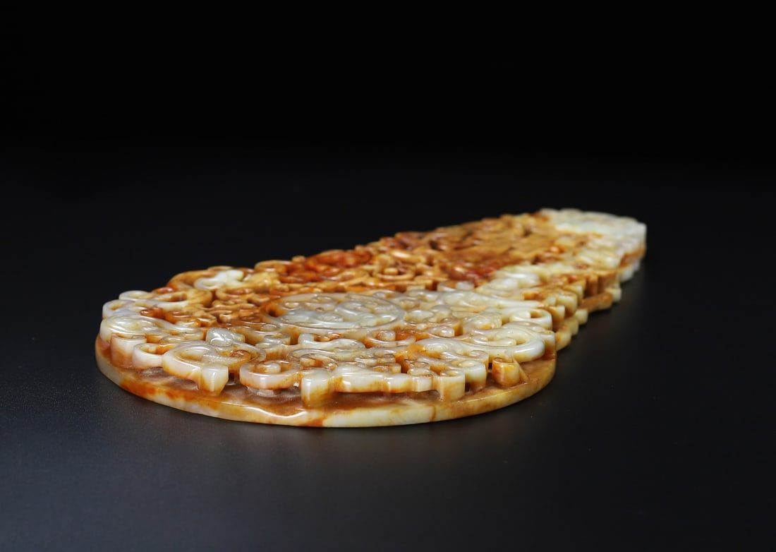 An Exquisite White Jade Chi-Dragon Pattern Beast-Face Pattern Ornament - 10