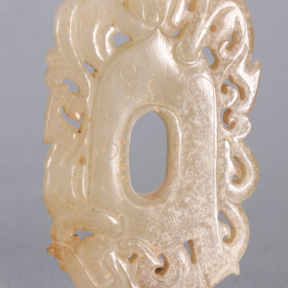 An Exquisite White Jade Chi-Dragon Pattern Ornament - 5