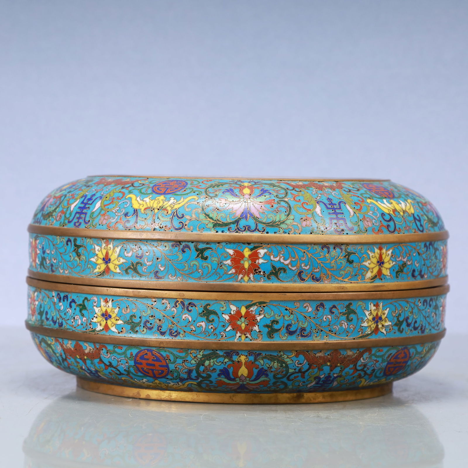 A Exquisite Cloisonne Lotus Pattern Bats and Peach Pattern Box (1 of 9)