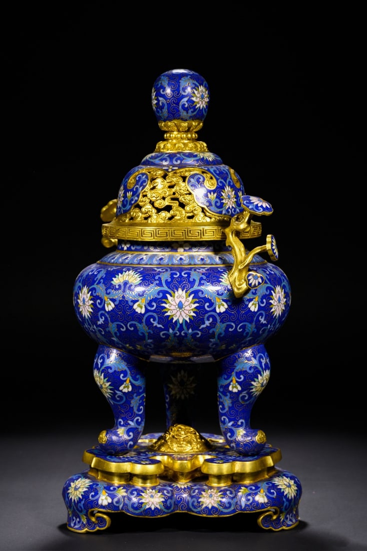 An Exquisite Cloisonne Lotus Pattern Dragon Pattern Double-Ears and Tripod Censer - 5