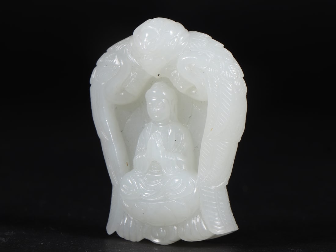 An Exquisite White Jade Buddha Statue Ornament - 2
