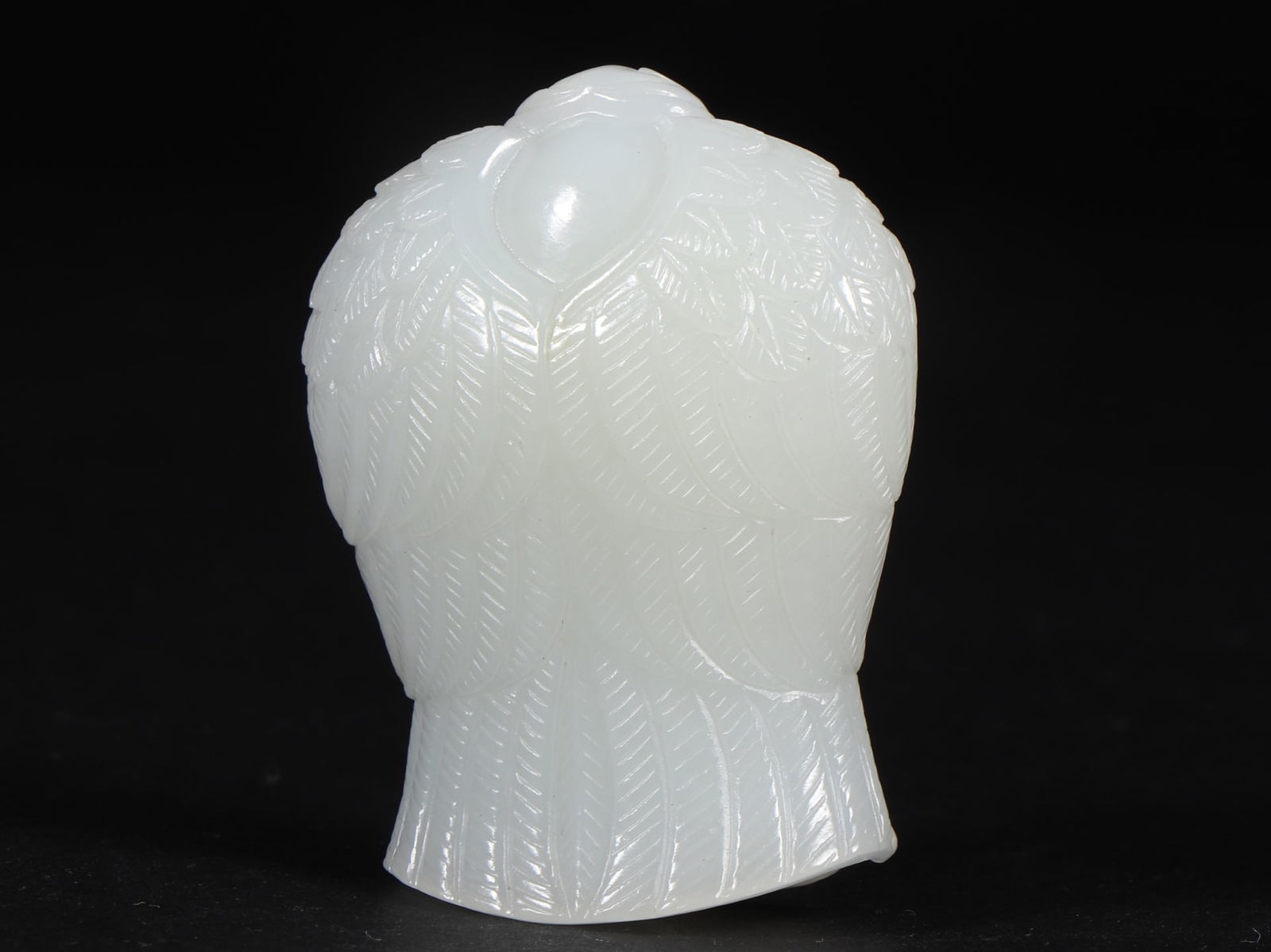 An Exquisite White Jade Buddha Statue Ornament - 7