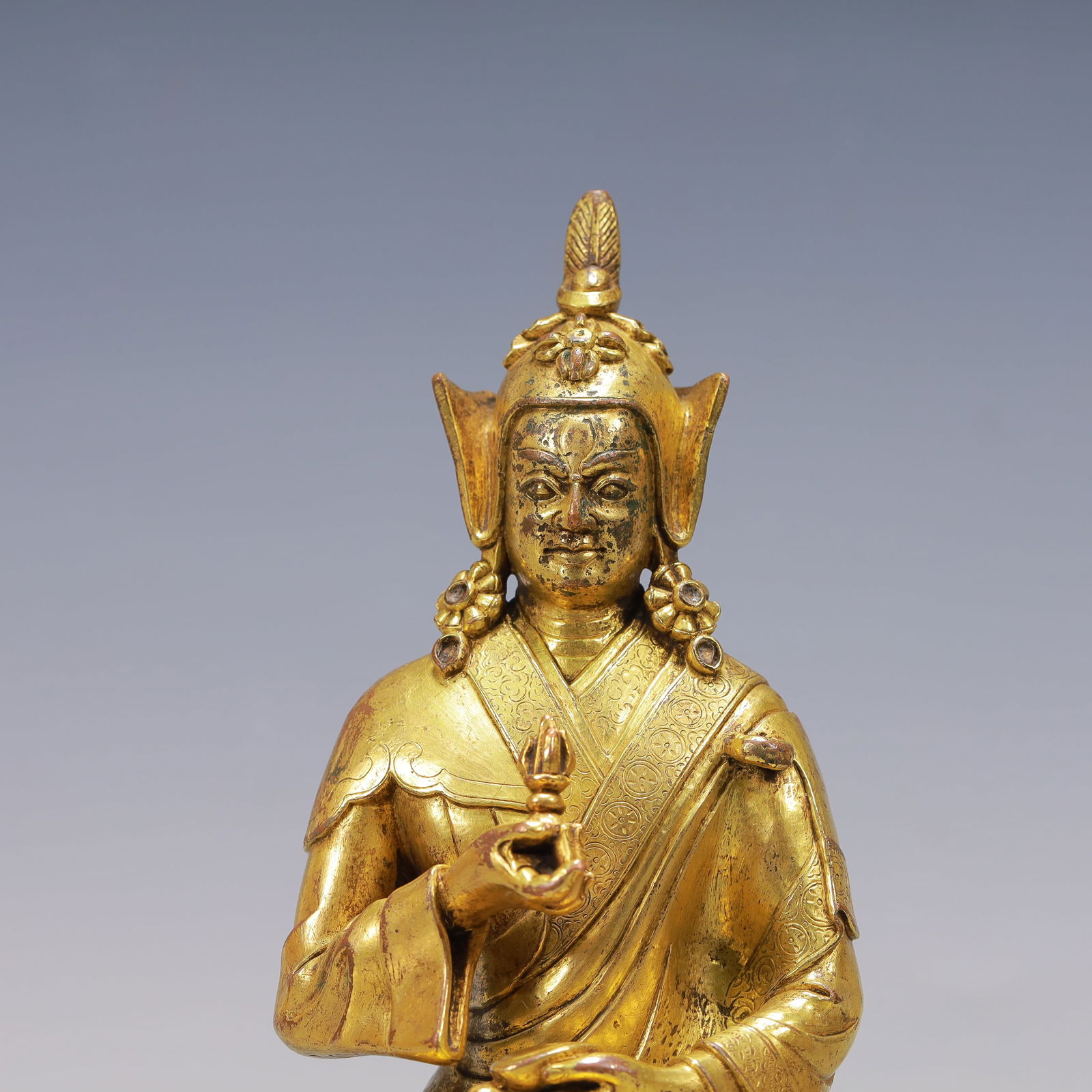 A Exquisite Gilt Bronze Buddha statue - 2
