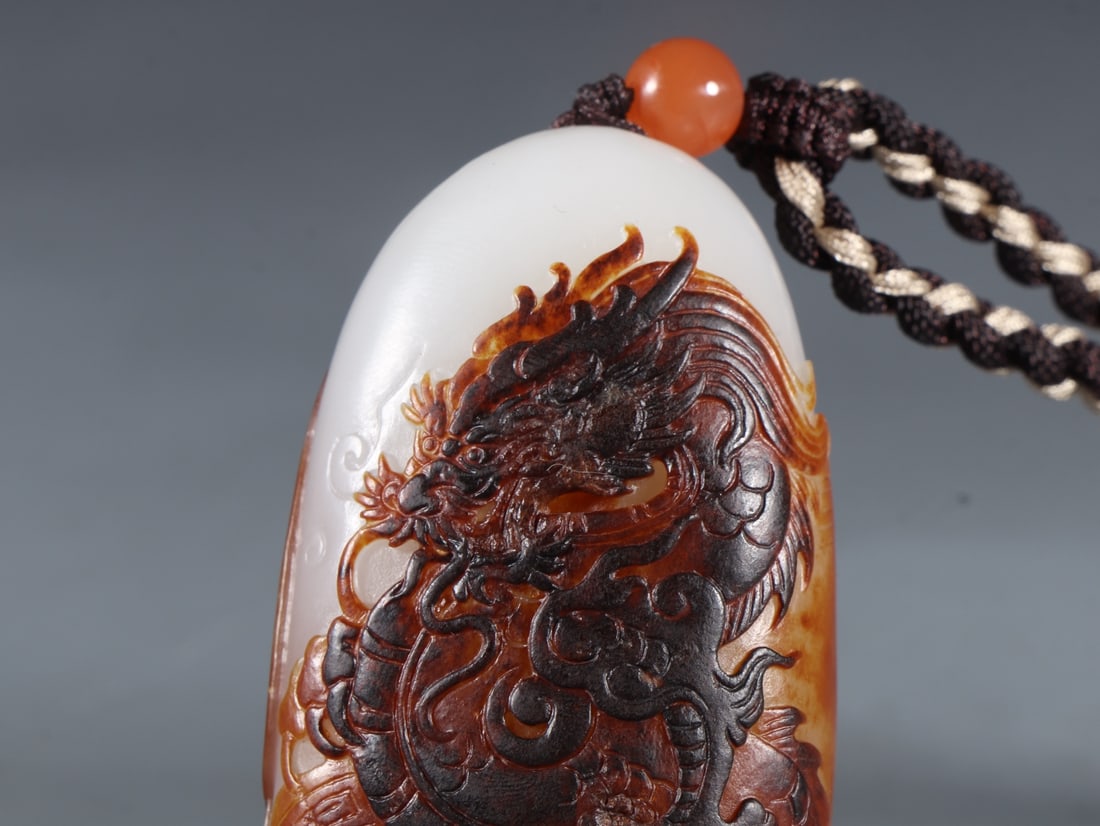 An Exquisite White Jade Dragon and Phoenix Pattern Pendant - 4