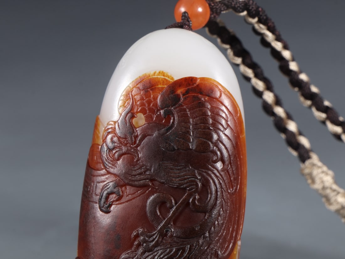 An Exquisite White Jade Dragon and Phoenix Pattern Pendant - 7