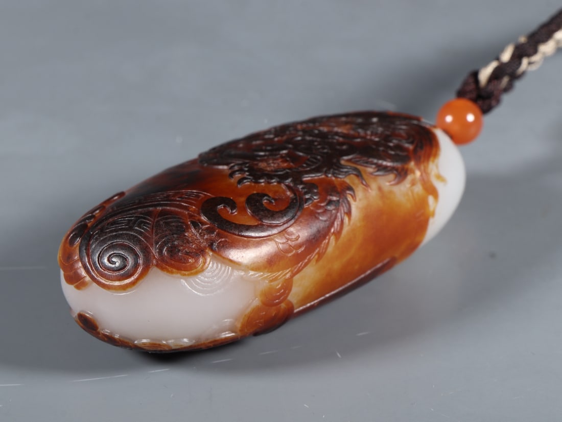 An Exquisite White Jade Dragon and Phoenix Pattern Pendant - 9