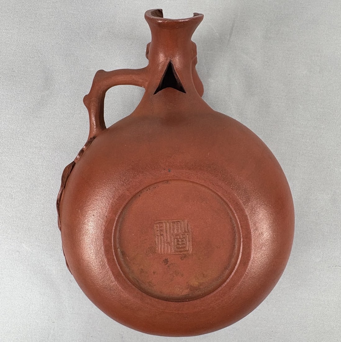 An Exquisite Purple Sands Peach Pattern Teapot - 9