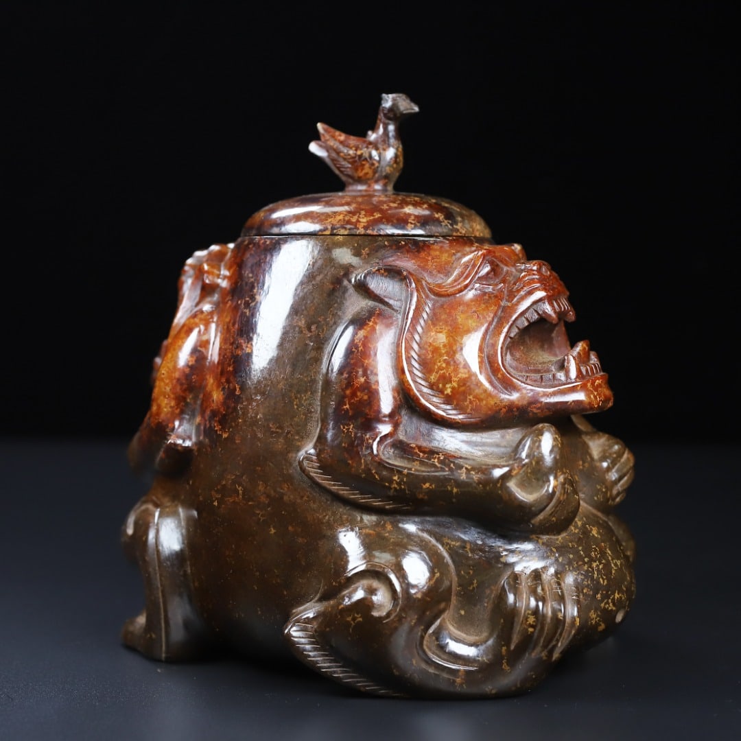 An Exquisite White Jade Bear Pattern Censer - 3