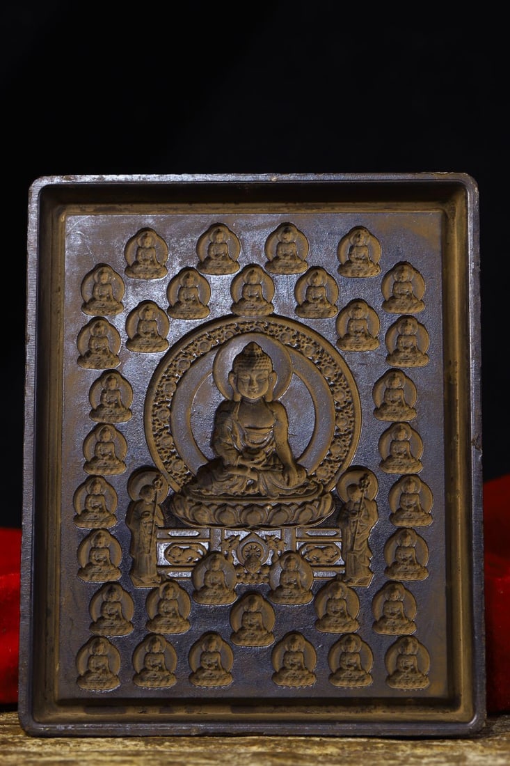 An Exquisite Bronze Buddha Statue Pattern Ornament - 2