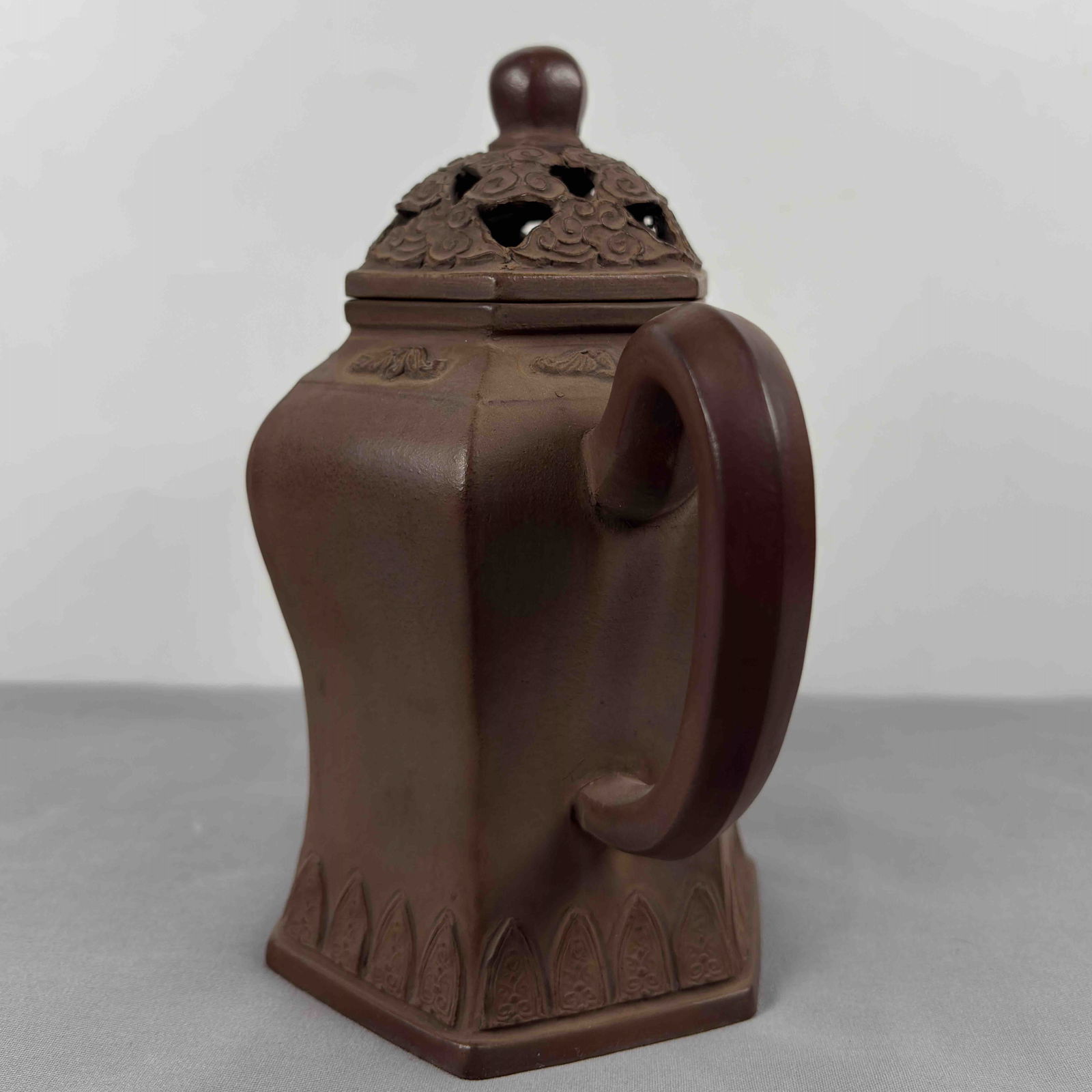 An Exquisite Purple Sands Teapot - 3