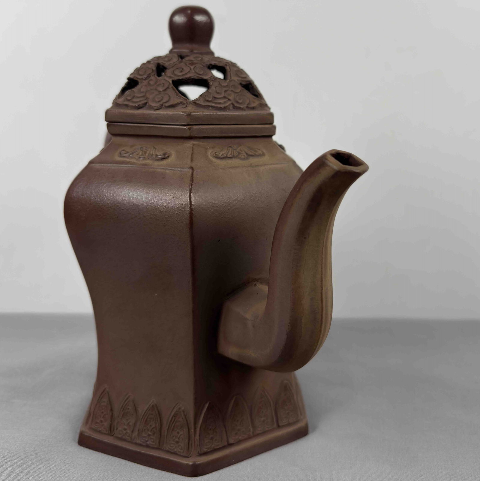 An Exquisite Purple Sands Teapot - 5