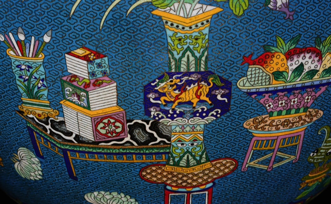 An Exquisite Cloisonne Flower Pattern Eight Treasures Pattern Vat - 3