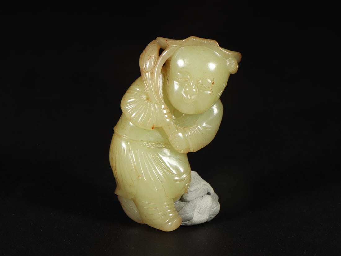 An Exquisite Yellow Jade Figure Ornament (1 of 9)