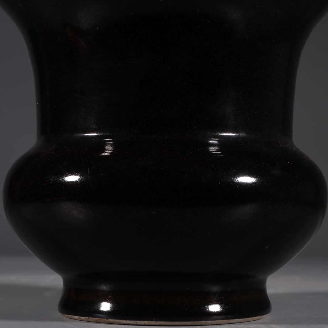 An Exquisite Black Glaze Jar - 4