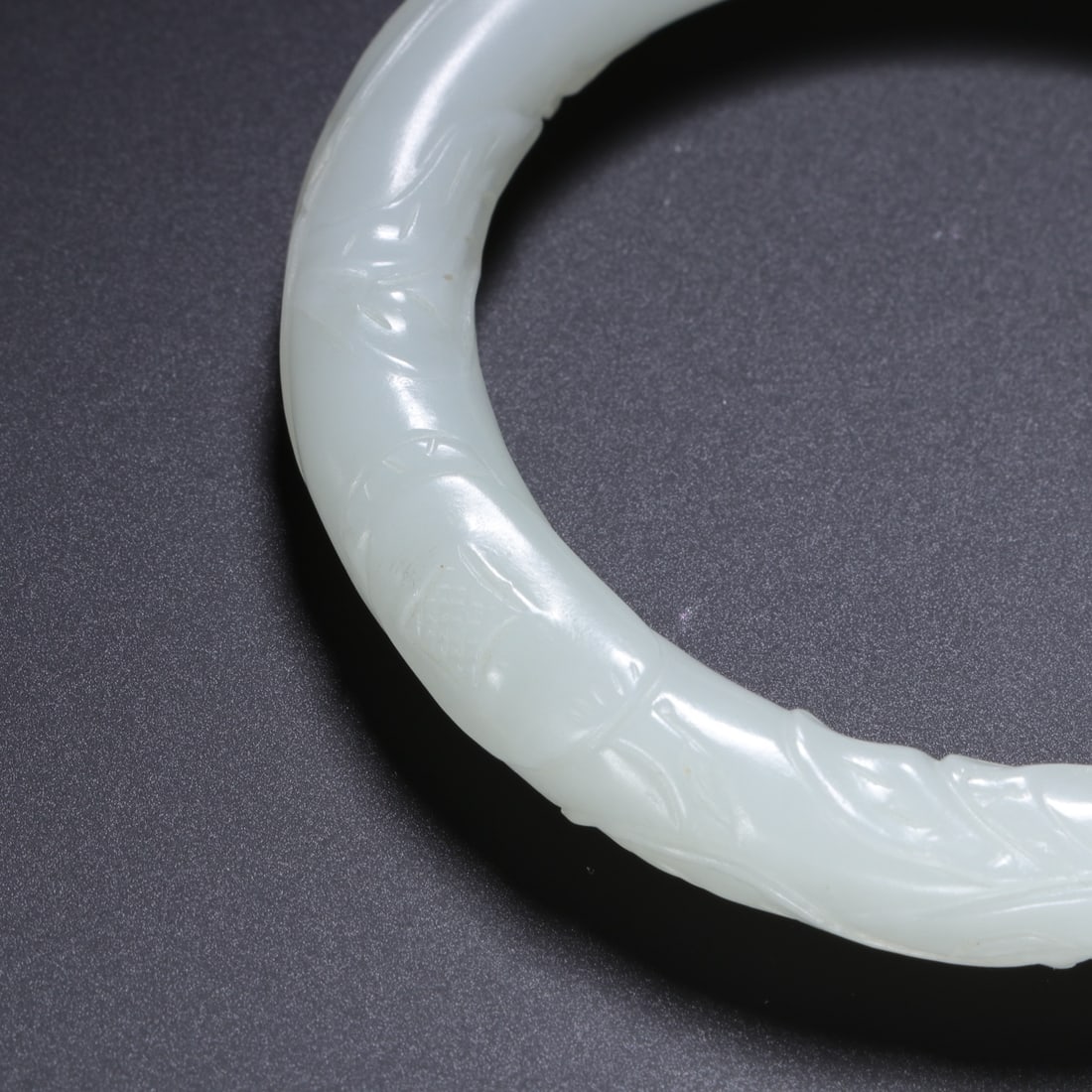 An Exquisite White Jade Bracelets - 8