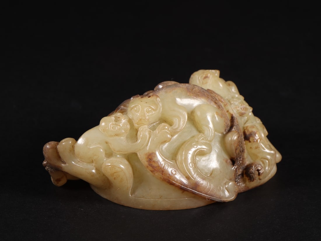 An Exquisite White Jade Chi-Dragon Pattern Paper Weight - 5