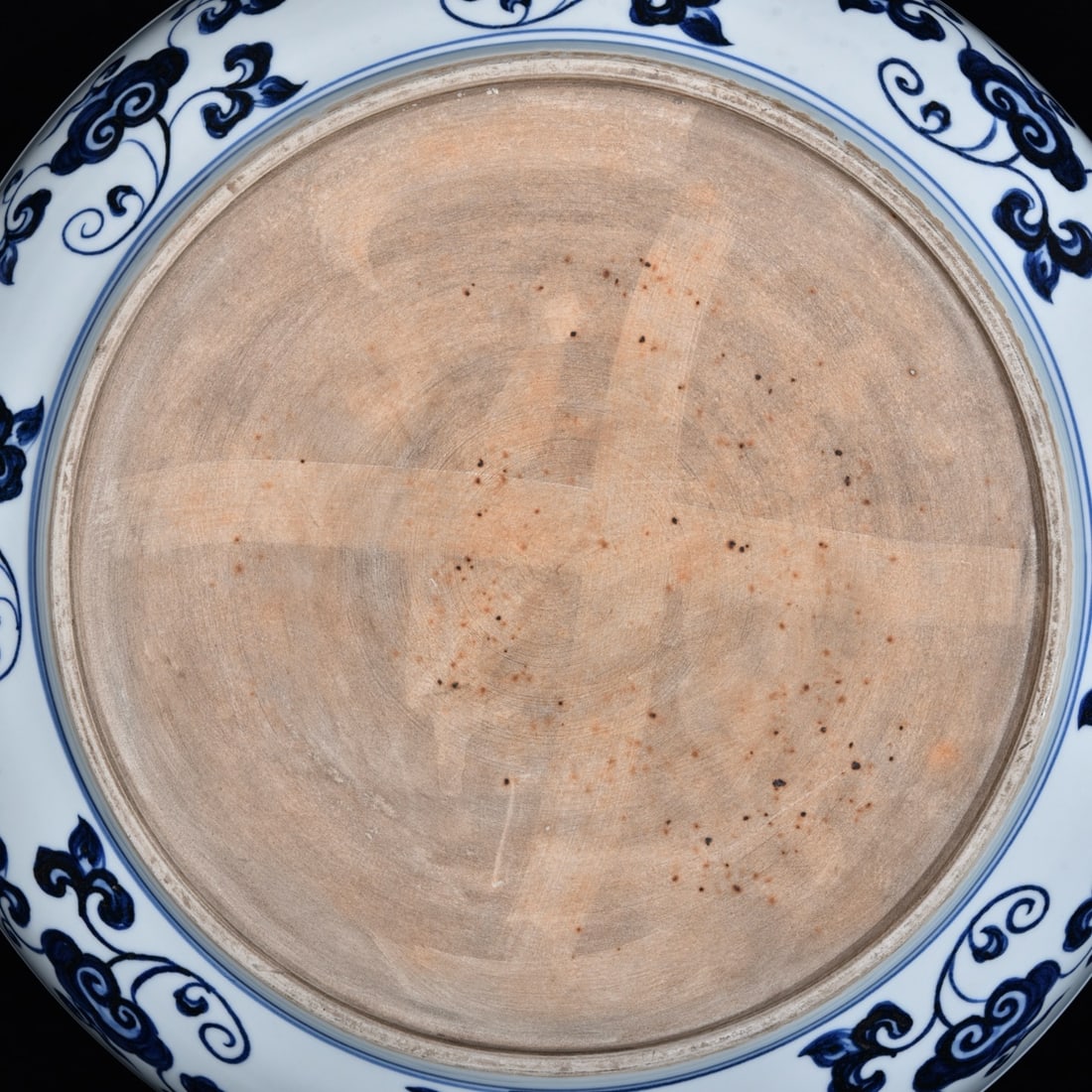 An Exquisite Blue and White Dragon Pattern Plate - 9