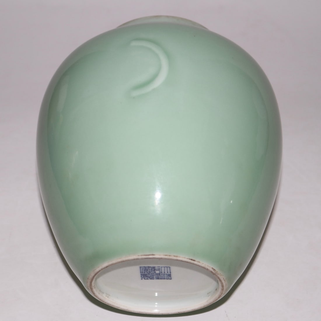 An Exquisite Celadon Glazed Jar - 7