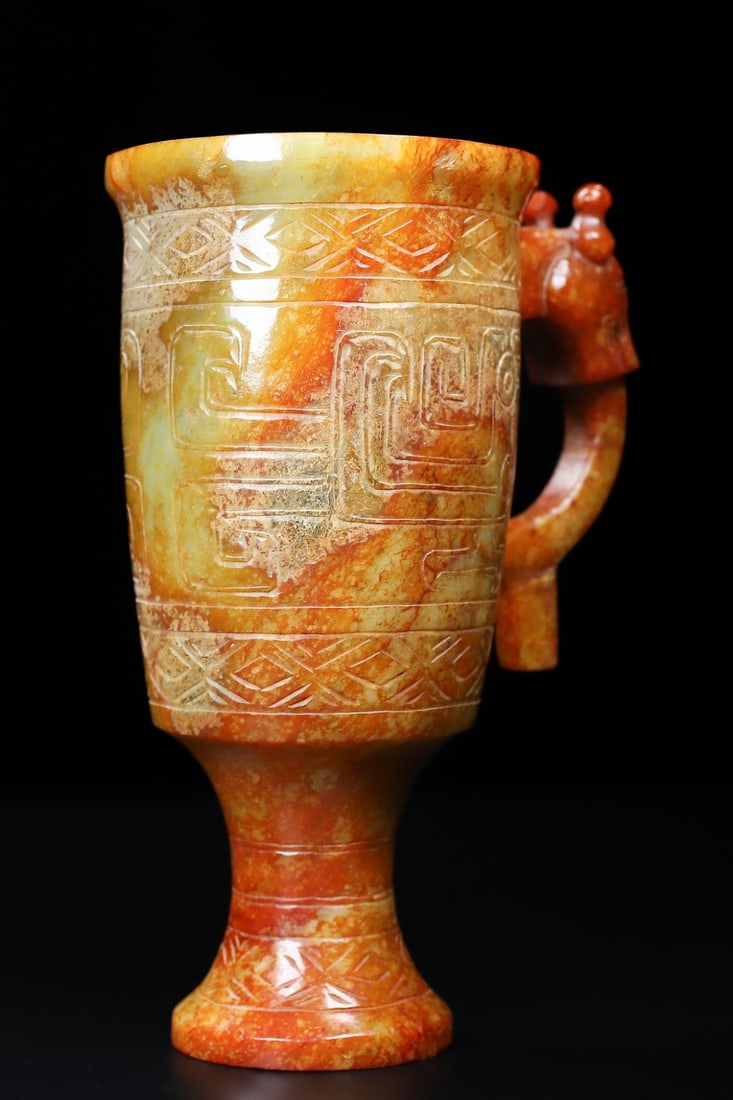 An Exquisite White Jade Cup - 8