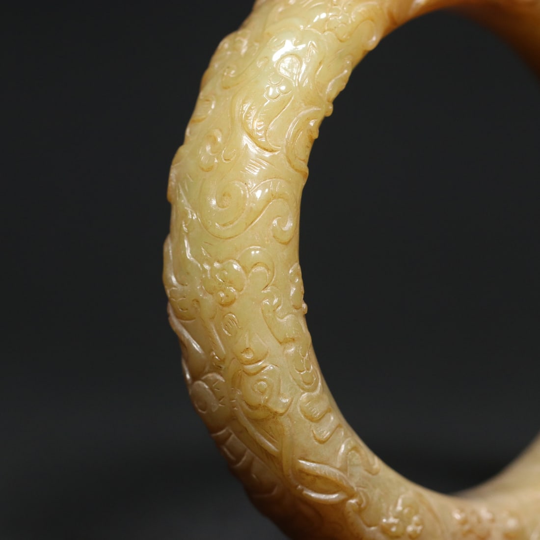 An Exquisite White Jade Dragon and Phoenix Pattern Bracelets - 7