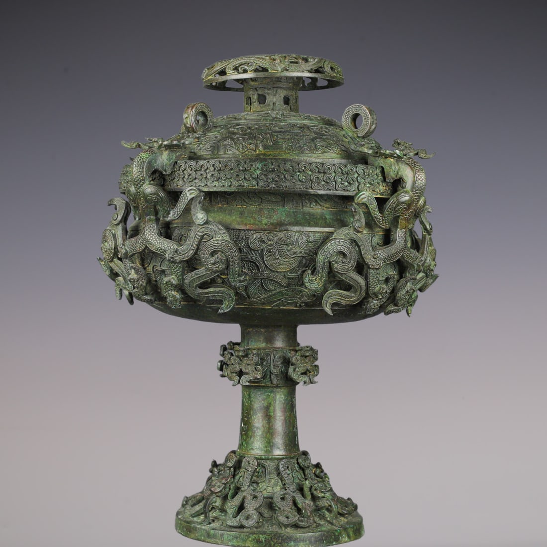 An Exquisite Bronze Chi-Dragon Pattern With Inscription Censer: An Exquisite Bronze Chi-Dragon Pattern With Inscription Censer W.Zhou , China Size:51cmx41cm Weight:15250g (The Dimensions Of All Batches Are Manually Measured.If You Need More Detailed Information, P