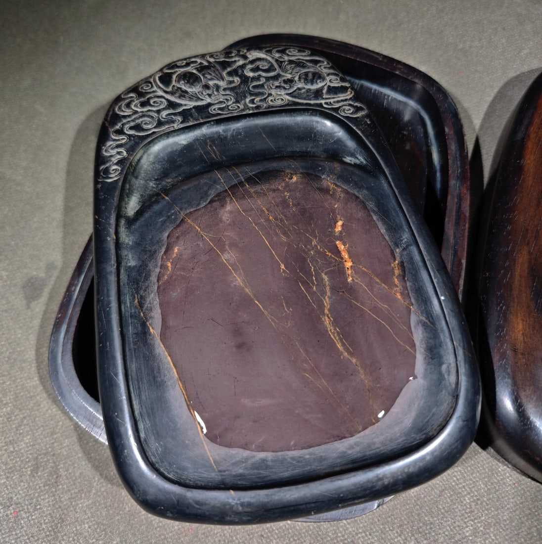 An Exquisite Auspicious Cloud Pattern Bats Pattern with poem Inkstone - 2