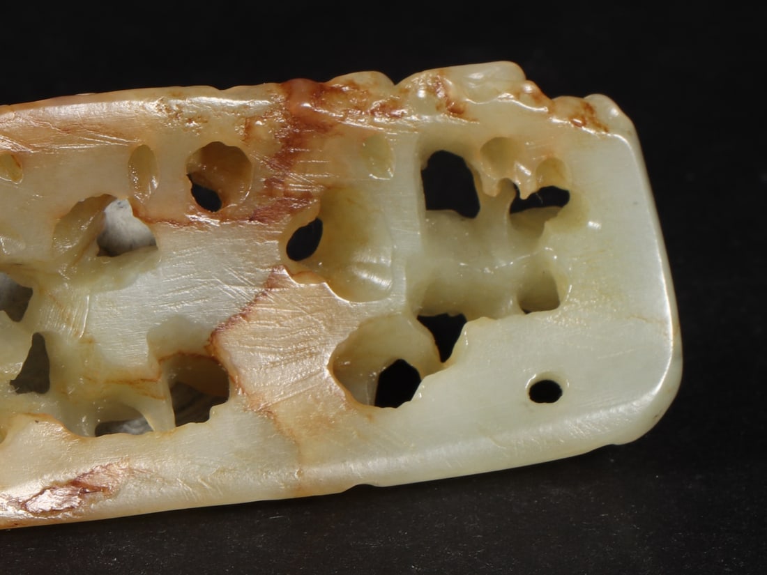 An Exquisite White Jade Deer Pattern Ornament - 8