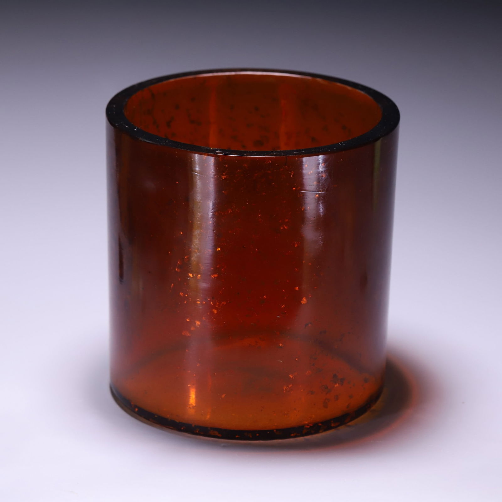 An Exquisite Glass Brush Pot - 2