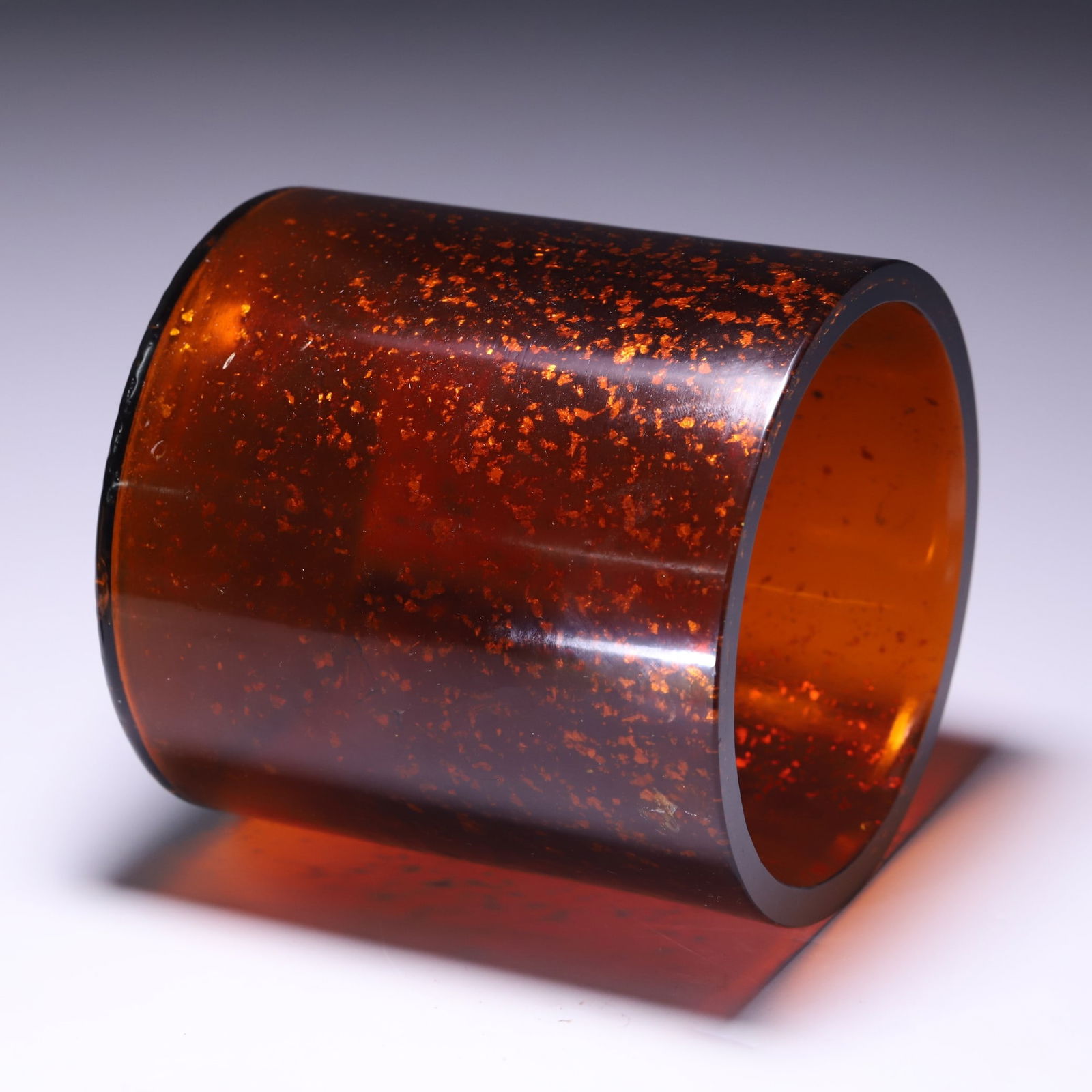 An Exquisite Glass Brush Pot - 5