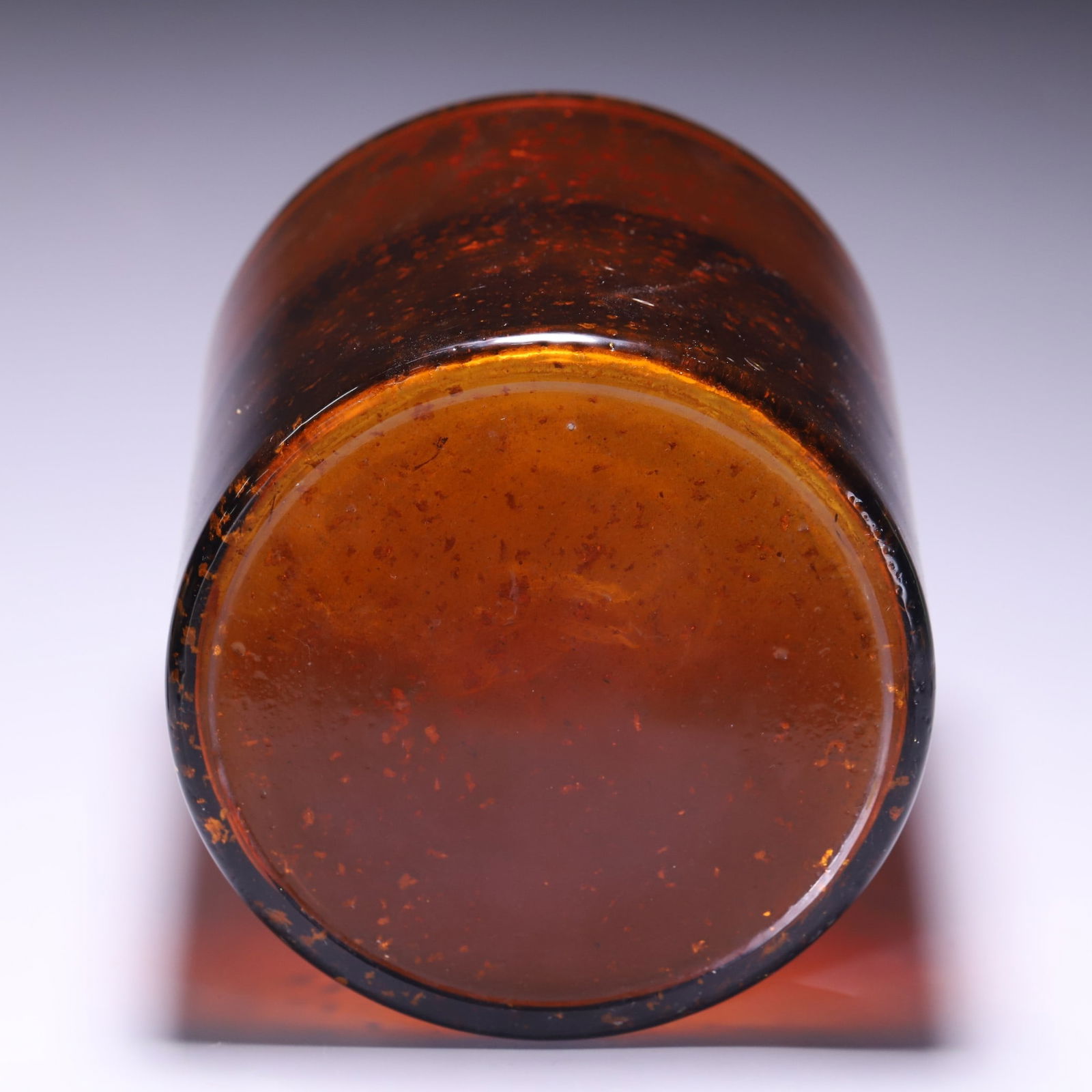 An Exquisite Glass Brush Pot - 8