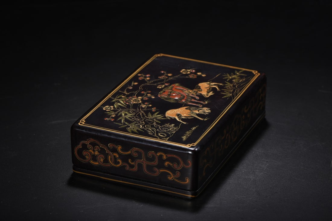 An Exquisite Black Lacquer Painted Gold Sheep Pattern Box - 3