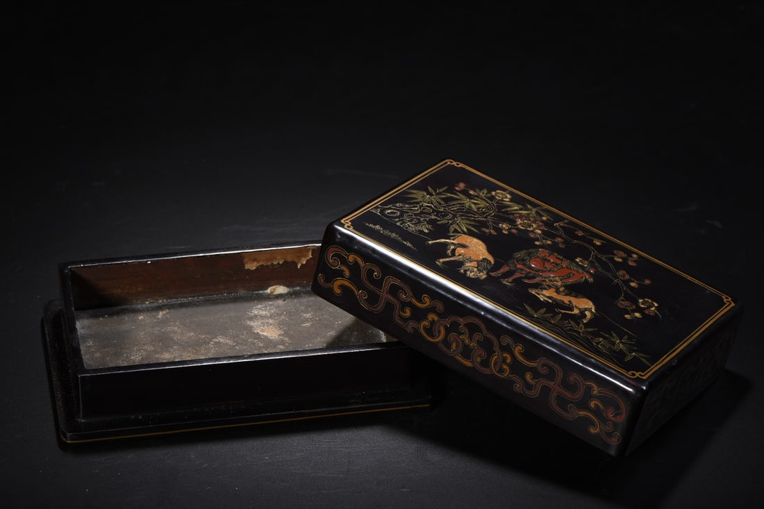 An Exquisite Black Lacquer Painted Gold Sheep Pattern Box - 8