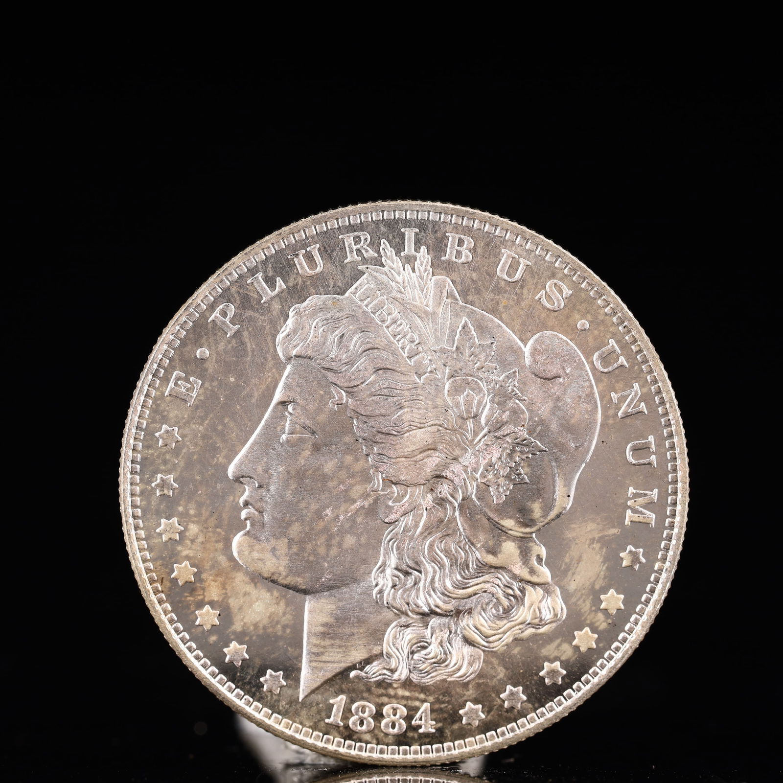 USA Morgan Dollar 1884 Coin (1 of 2)