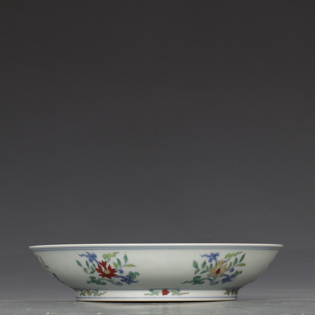 An Exquisite Doucai Lotus Pattern Eight Treasures Pattern Plate - 7