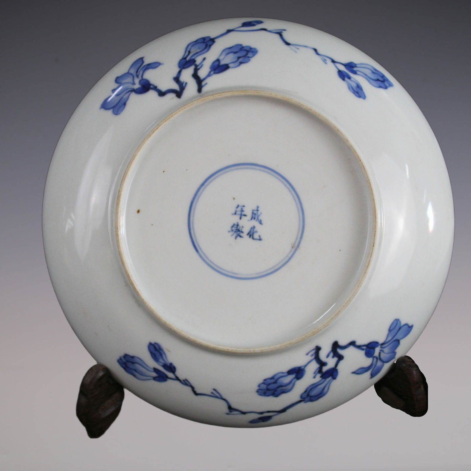 An Exquisite Blue and White Landscape Pattern Plate - 7