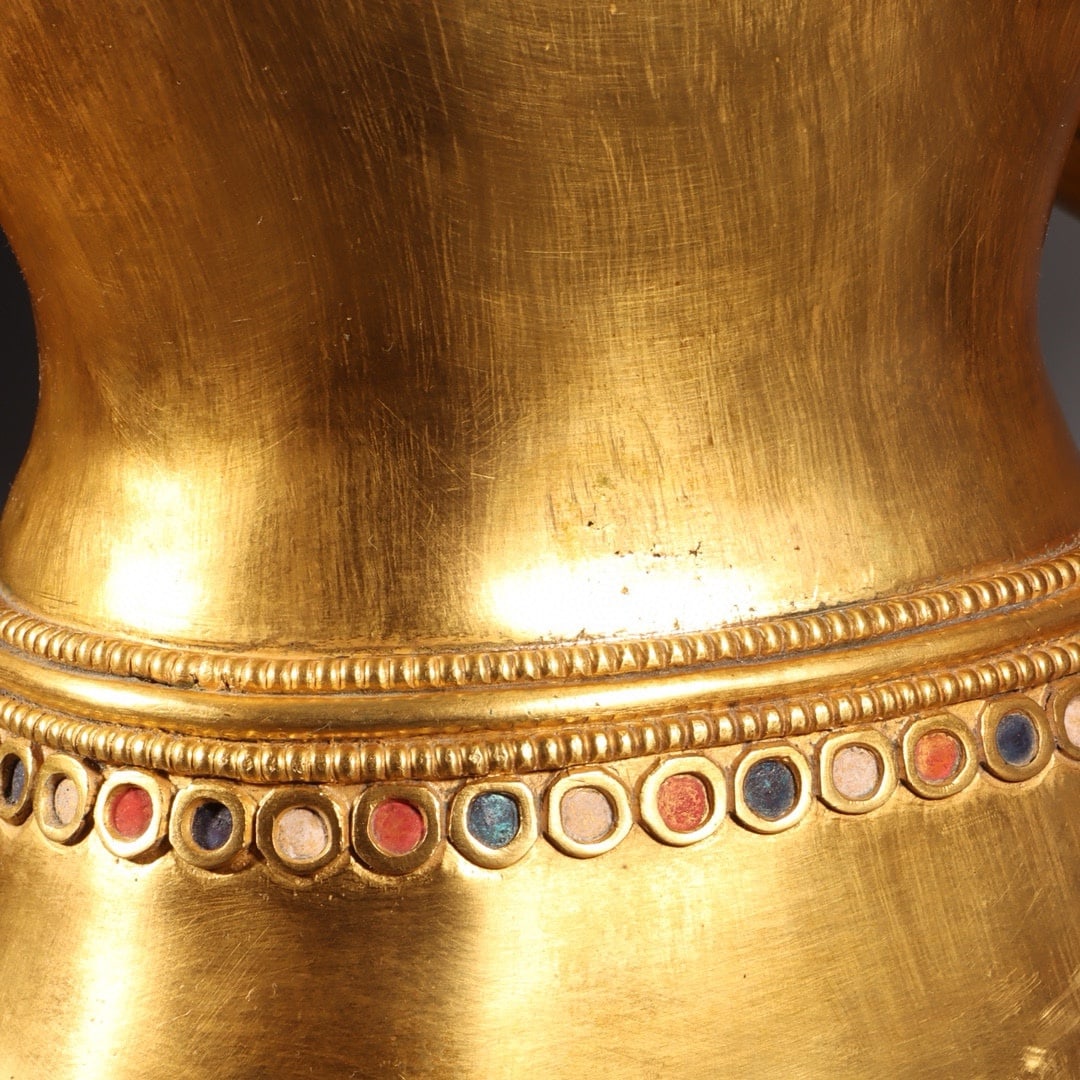 An Exquisite Gilt Bronze Buddha Statue - 11