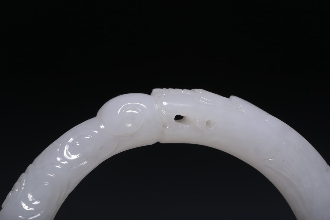An Exquisite White Jade Dragon Pattern Bracelets - 6