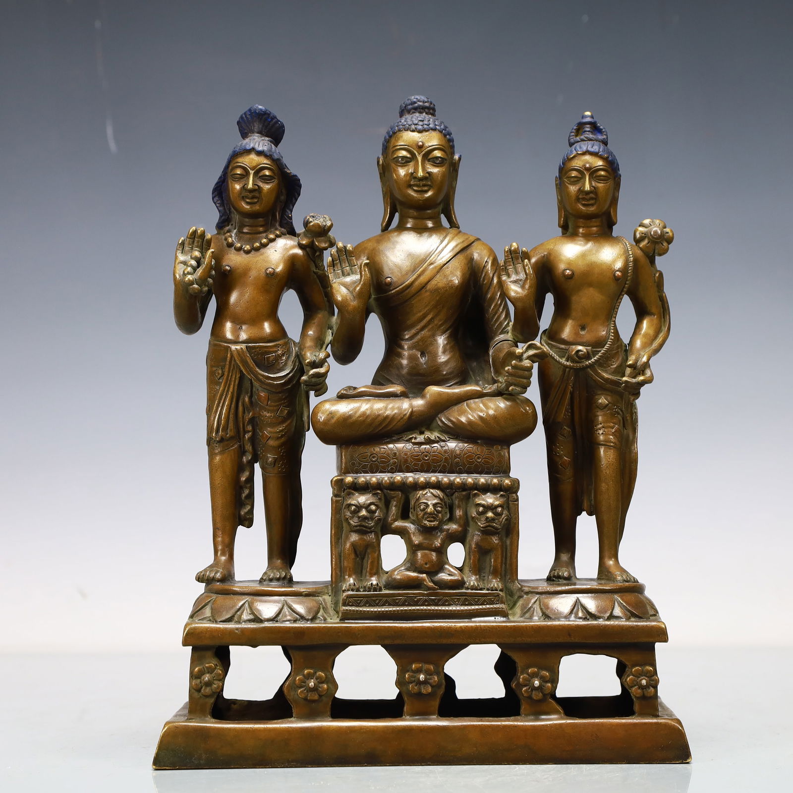 A Exquisite Coppery Buddha statue - 2