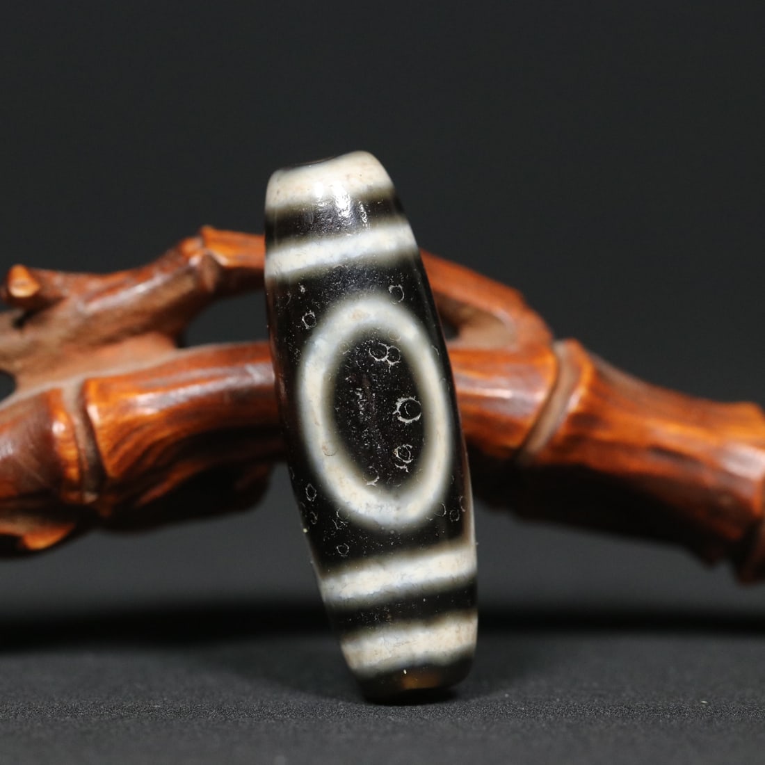 An Exquisite Dzi Bead Pendant - 3