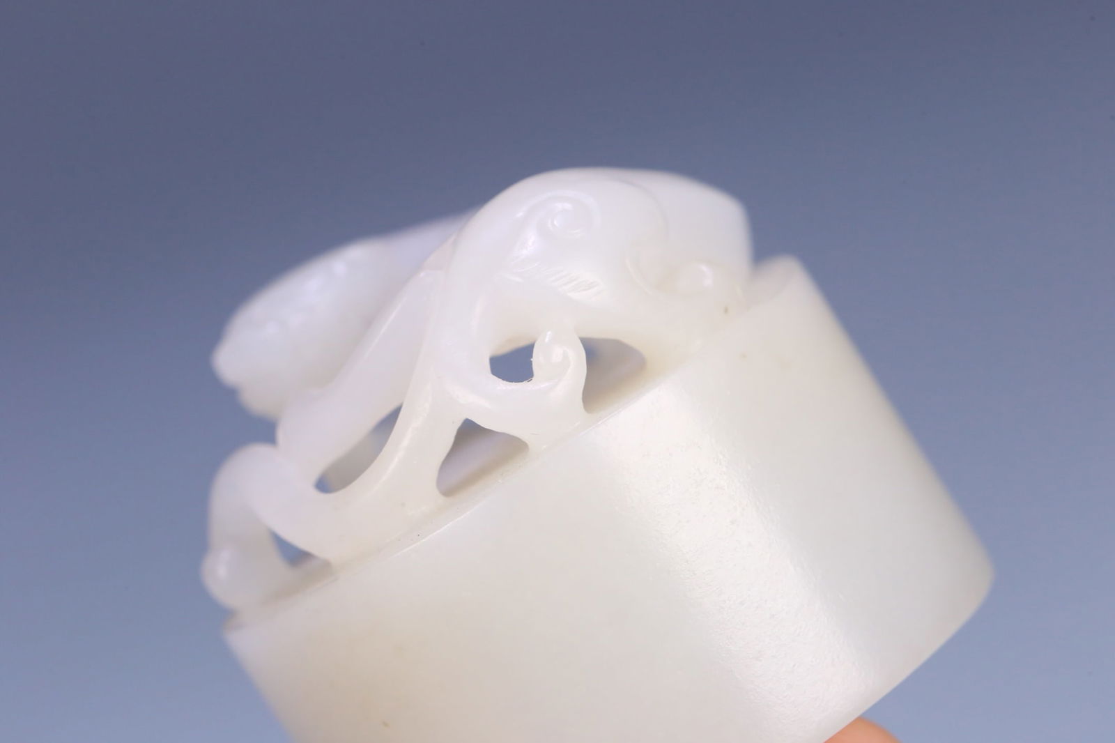 A beautiful Hetian jade dragon button material - 7