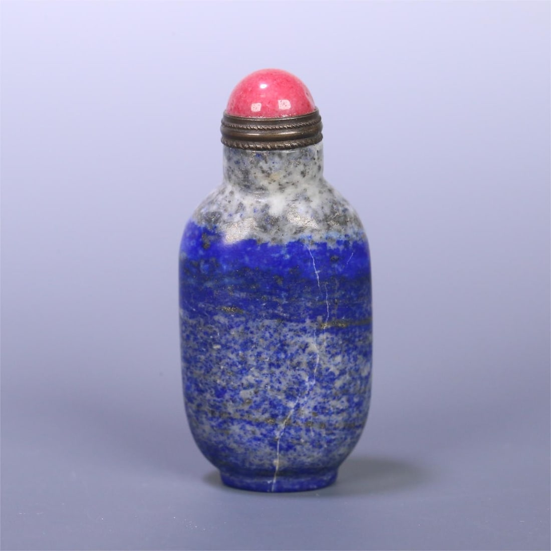 A fine lapis lazuli snuff bottle (1 of 9)