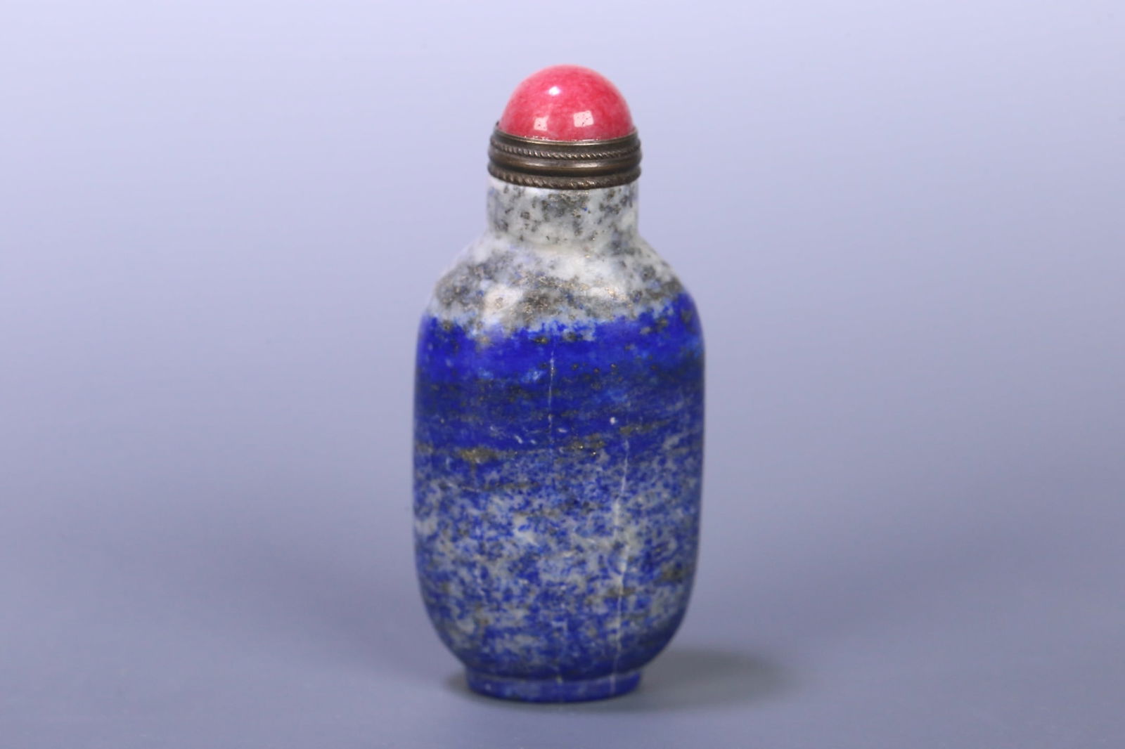 A fine lapis lazuli snuff bottle - 3