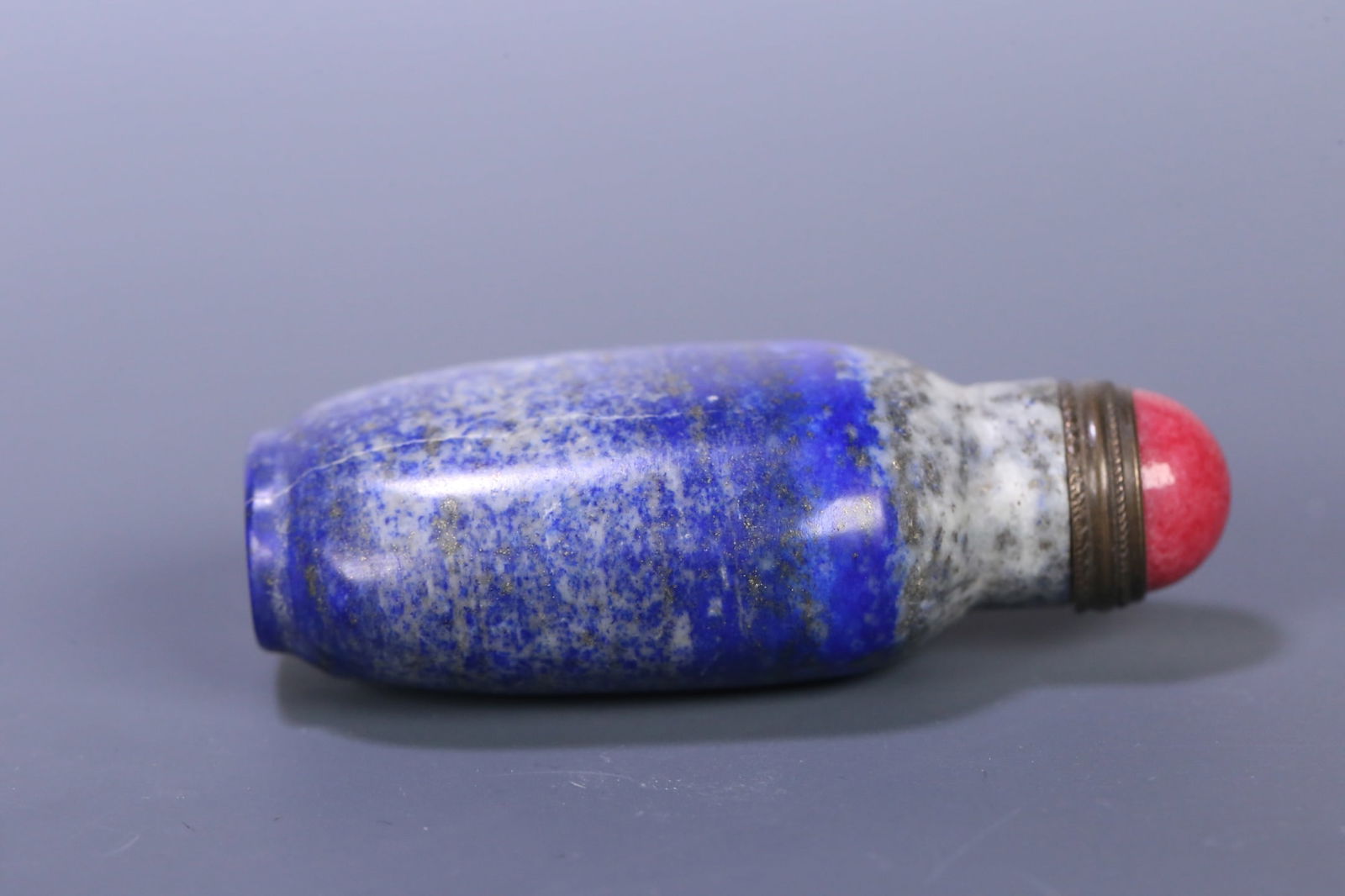A fine lapis lazuli snuff bottle - 4