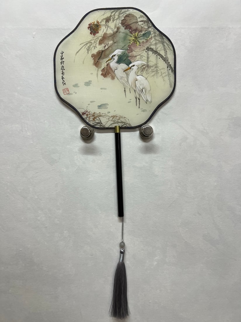 A beautiful Zhao Shaoang palace fan (1 of 5)