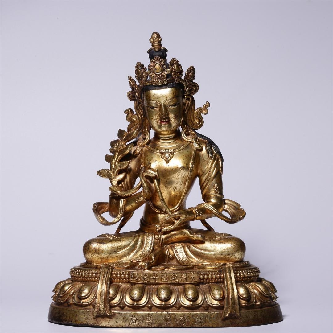 A seated statue of the Buddha of the Qing Dynasty in copper gilt yoga (1 of 11)