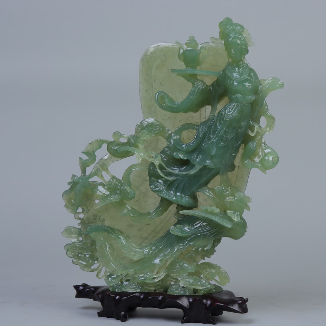 A natural jade carved fairy ornament from the period of foreign exchange creation (1 of 9)