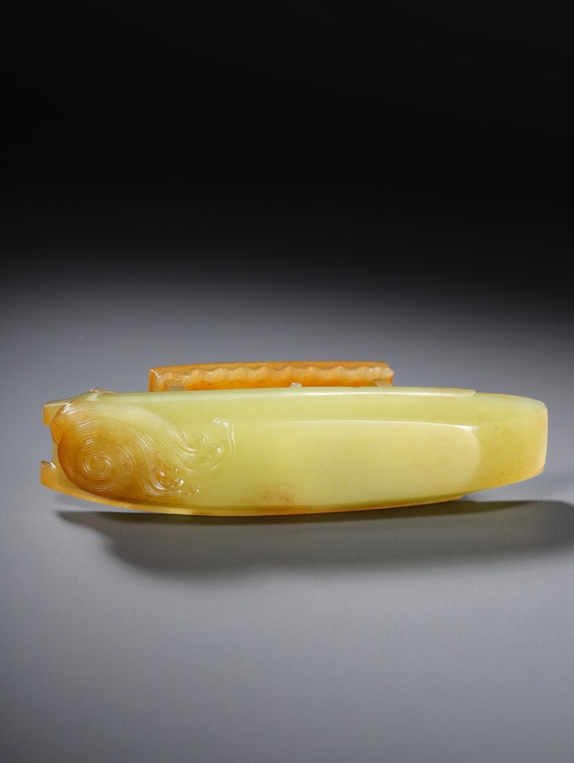 A beautiful Hetian topaz boat - 5