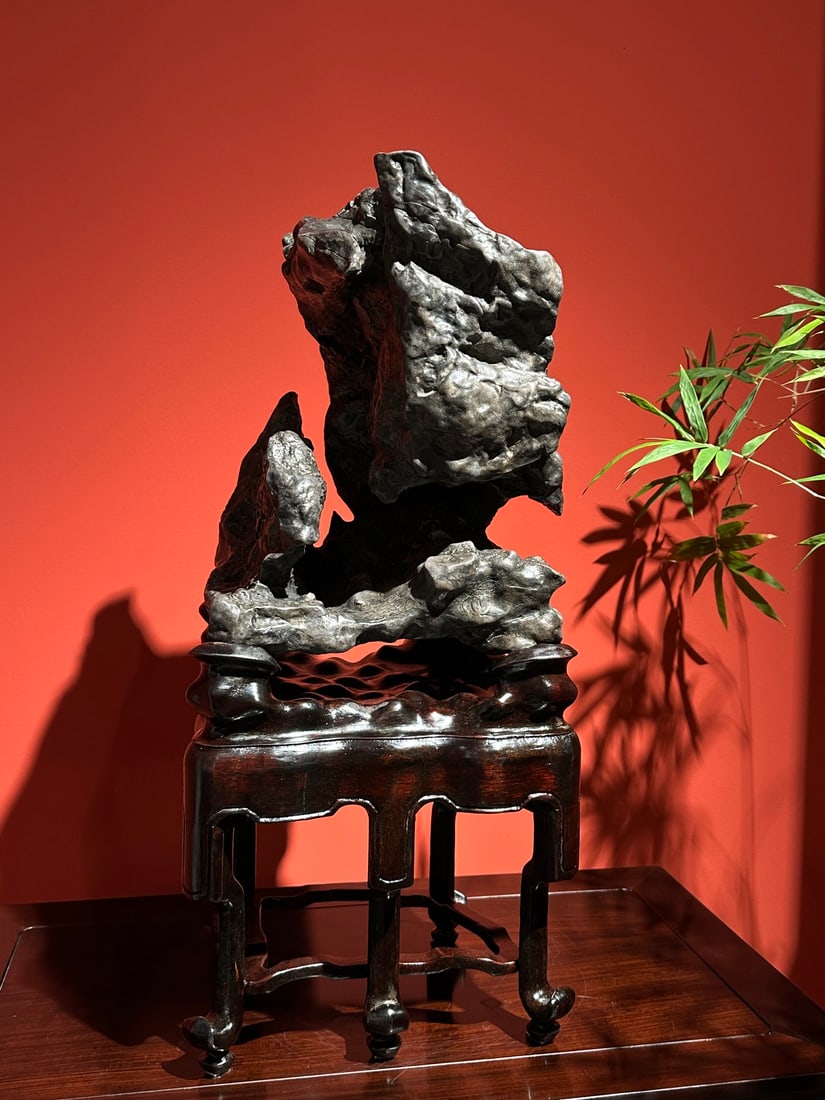 A fine Lingbi stone - 4