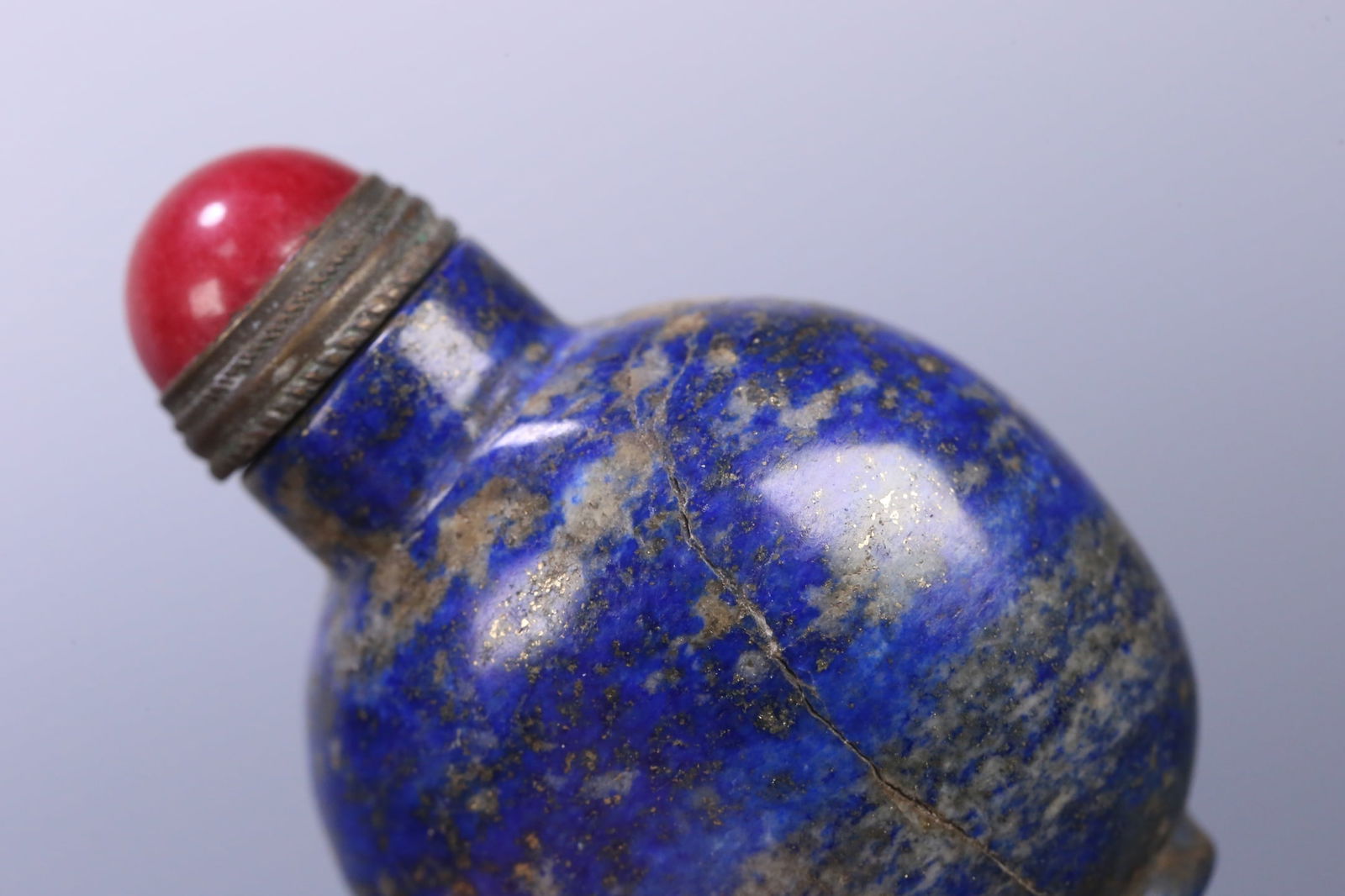 A fine lapis lazuli snuff bottle - 7
